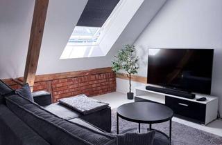 Wohnung mieten in Marktplatz, 75217 Birkenfeld, Helle kernsanierte 2-Zimmer-Dachgeschosswohnung mit moderner Ausstattung