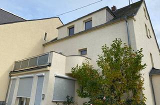 Wohnung mieten in Poststr. 55, 56218 Mülheim-Kärlich, Schöne - frisch renovierte - Zwei-Zimmer Wohnung zzgl. großem Balkon in Mülheim-Kärlich