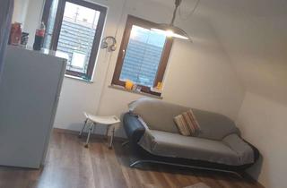 Wohnung mieten in Wilhelmstraße 20, 72829 Engstingen, Schöne 2-Raum-Dachgeschosswohnung in Engstingen
