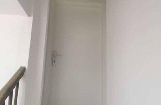 Wohnung mieten in Neckarsteige 36, 72622 Nürtingen, Geschmackvolle 2-Raum-DG-Wohnung - WG geeignet