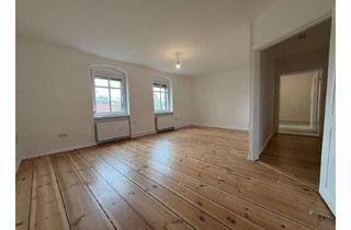 Wohnung mieten in 15749 Mittenwalde, Wohnen mit Charakter in Top Lage: Helle 2,5-Zimmer Dachgeschosswohnung in traditionellem Altbau