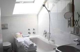 Wohnung mieten in Im Vogelsang, 88138 Sigmarszell, Stilvolle, gepflegte 3,5-Zimmer-Dachgeschosswohnung mit geh. Innenausstattung mit EBK in Sigmarszell