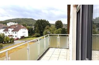 Wohnung mieten in Tegelweg 25, 33014 Bad Driburg, Attraktive 3-Zimmer-Dachgeschosswohnung mit gehobener Innenausstattung mit Balkon in Bad Driburg