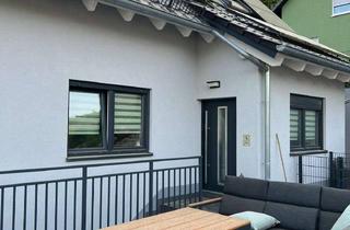 Wohnung mieten in Mühlstraße, 63875 Mespelbrunn, Neuwertige 3-Raum-Wohnung mit Terrasse und Einbauküche in Mespelbrunn