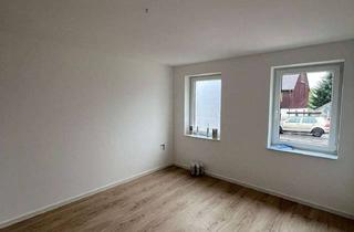 Wohnung mieten in Auerbacher Straße 11, 08328 Stützengrün, ++Fußbodenheizung und Balkon** Erstbezug nach Kernsanierung