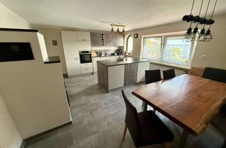 Wohnung mieten in 84051 Essenbach, Wohnung, 4 Zimmer, 156 qm, Einbauküche, Kachelofen, Terrasse, 2 Stellplätze
