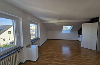 Wohnung mieten in Elztalstraße 45, 56751 Gering, Attraktive 2-Zimmer-DG-Wohnung mit Gartennutzung in Gering