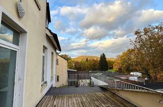 Wohnung mieten in Bahnhofstraße, 31737 Rinteln, Erstbezug nach Sanierung mit Balkon: freundliche 3-Zimmer-Wohnung in Rinteln