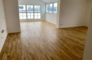 Wohnung mieten in Am Lohmühlbach, 85356 Freising, Exklusive, geräumige und neuwertige 3 Zimmer-Terrassenwohnung mit Balkon in Freising