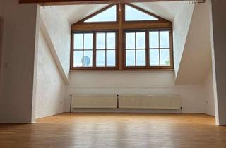 Wohnung mieten in 74391 Erligheim, Stilvolle 4-Zimmer-DG-Wohnung mit Atelier, Balkon und Einbauküche in Erligheim