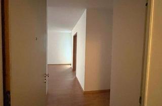 Wohnung mieten in Meinekestraße 20, 10719 Charlottenburg, Urbanes Wohnen mit Flair – Helle Wohnung mit Balkon im Herzen der Stadt