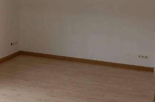 Wohnung mieten in Gerhardt-Hauptmann-Anger 14, 96465 Neustadt, 2 Zimmer Wohnung in Neustadt bei Coburg ab sofort