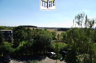 Wohnung mieten in Döbelner Straße 41, 04746 Hartha, Großzügige 6-Raum-Wohnung mit 2 Bädern & Balkon und toller Aussicht
