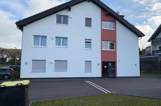 Wohnung mieten in Luisenstraße 25, 51789 Lindlar, Wohnung mit Dachterasse : Exklusive 2,5-Zi.-Dachgeschosswohnung mit geh. Innenausstattung in Lindlar