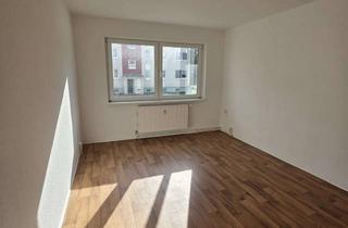 Wohnung mieten in Satower Straße 35f, 18198 Kritzmow, helle 3-Raum-Wohnung, Duschbad mit Fenster, Balkon und Keller