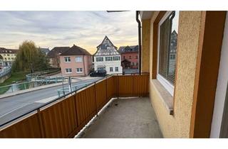 Wohnung mieten in Bamberger Straße 18, 96231 Bad Staffelstein, Kernsanierte helle 4,5-Zimmer-Wohnung mit Balkon in Bad Staffelstein
