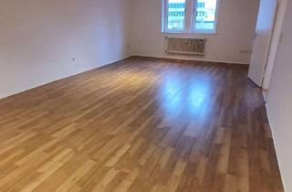 Wohnung mieten in Bahnhofstr. 24, 37154 Northeim, Attraktive 4-Zimmer Wohnung