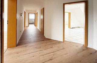 Wohnung mieten in 34613 Schwalmstadt, Erstbezug nach Renovierung: 4,5-Zimmer-Wohnung mit Balkon in ruhiger Lage