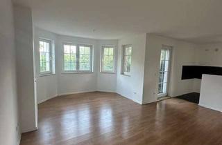 Wohnung mieten in Straße 122, 12623 Mahlsdorf, Ihre neue 3 Zimmer-Maisonette mit Garten wartet-offene Küche-Fußbodenheizung - bitte bewerben.