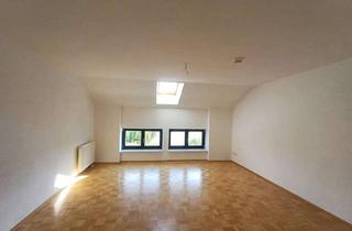 Wohnung mieten in Lauchstädter Str. 2a, 06217 Merseburg, Eine Wohnung zum Verlieben im Dachgeschoss mitte