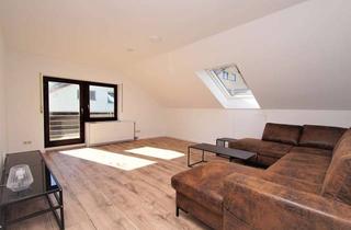 Wohnung mieten in 72639 Neuffen, Großzügig wohnen mit Balkon und Aussicht in ruhiger Ortsrandlage