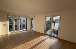 Wohnung mieten in Heubergerweg 6a, 12487 Johannisthal (Treptow), TOP! 2-Zi.-Whg.Balkon, KFW 40 NH Niedrigenergie Haus, ruhige Lage, 10 Min. zur S-Bahn! Erstbezug!