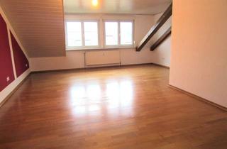 Wohnung mieten in 76287 Rheinstetten, Gepflegte und sehr geräumige 3-Zimmer-Wohnung mit Balkon und Stellplatz in Forchheim!