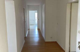 Wohnung mieten in Feldstraße 20, 63179 Obertshausen, Komplett sanierte Wohnung mit Garten in Hausen