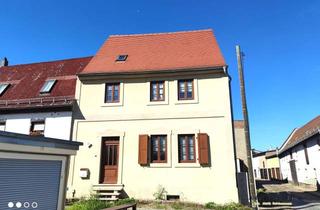 Wohnung mieten in Topfmarkt 3 - 3a, 06780 Zörbig, Wohnen wie im Eigenheim, 3-Raumwohnung mit Balkon