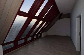 Wohnung mieten in 57537 Wissen, Helle Dachgeschosswohnung mit großer Fensterfront und Weitblick