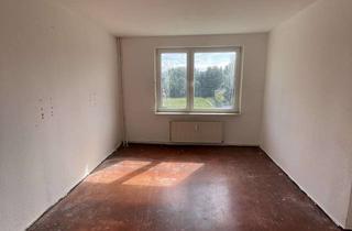 Wohnung mieten in Gneisenau 28, 17337 Uckerland, **Renovierungsbedürftig, aber voller Möglichkeiten**