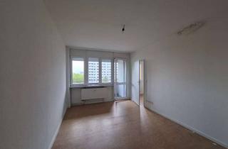 Sozialwohnungen mieten in Senftenberger Ring 12, 13439 Wittenau (Reinickendorf), Für WBS-berechtigten Menschen ab 60 Jahren - Renoviert mit Schlafnische und EBK