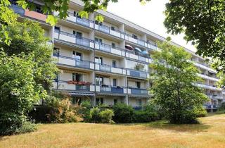 Wohnung mieten in Albert-Schweitzer-Ring 27, 02943 Weißwasser, Drei-Raum-Wohnung mit Balkon und Aufzug in Weißwasser/O.L.
