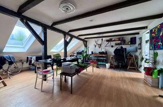 Wohnung mieten in Kaiserstraße 67, 24143 Gaarden-Ost, Gemütliche Dachgeschosswohnung mit viel Platz!