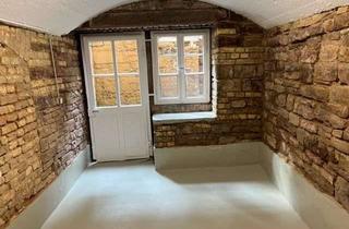 Lager mieten in Gutenbergstraße, 76135 Weststadt, Lager-/Kellerraum direkt am Gutenbergplatz in Karlsruhe mit eigenem Eingang