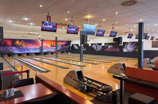 Gewerbeimmobilie kaufen in 82140 Olching, Bowlinganlage mit Stil – Gewerbefläche mit Spielraum für Ihre Vision!