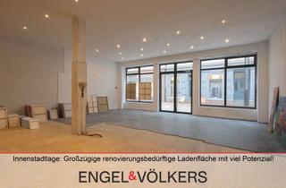 Geschäftslokal mieten in 67433 Neustadt, Innenstadtlage: Großzügige renovierungsbedürftige Ladenfläche mit viel Potenzial!