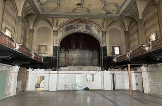 Gewerbeimmobilie kaufen in Buddestraße 13, 13507 Tegel, Historischer Ballsaal mit viel Potenzial: Ihr Prestigeprojekt in Berlin-Tegel