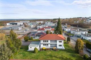 Einfamilienhaus kaufen in 88471 Laupheim, Besondere Gelegenheit! Großzügiges Einfamilienhaus im Villenstil mit weitläufigem Grundstück