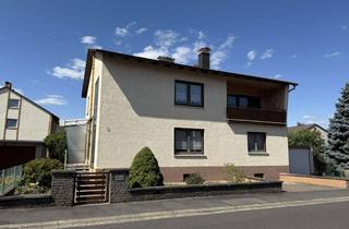 Haus kaufen in 63939 Wörth, Freistehendes 2 Familienhaus mit Garage & geflegtem Garten in Wörth