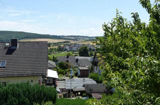 Haus kaufen in Am Weißen Stein 12a, 65529 Waldems, 4-Zimmer-DHH mit unverbaubarer Aussicht