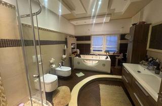 Doppelhaushälfte kaufen in 52134 Herzogenrath, ZUHAUSE für die Familie & RENDITE für die Zukunft! Kernsanierte Doppelhaushälfte mit 2 Appartements