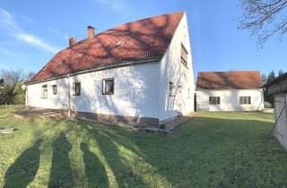Haus kaufen in 04749 Ostrau, Zu sanierendes Landhaus mit Garagen