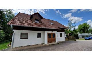 Haus kaufen in 85410 Haag, Schönes Zweifamilienhaus mit Potential