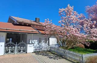 Haus kaufen in 83355 Grabenstätt, Idyllisches Landhaus mit tollem Bergblick in Marwang/Grabenstätt, nah dem Chiemsee, Kreis Traunstein