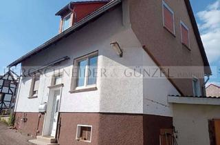 Haus kaufen in 37276 Meinhard, Leerstehendes EFH mit zwei Wohneinheiten und Garage in Meinhard!*Provisionsfrei*