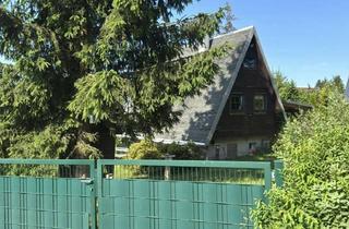 Haus kaufen in 98528 Goldlauter, Idyllisches Wochenendhaus mit saniertem Bad und Grundstück "Am Geiersberg" in Suhl Goldlauter