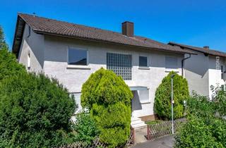 Haus kaufen in 69469 Weinheim, Gepflegtes Zweifamilienhaus mit Garten, Garage und Balkon