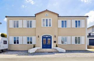 Villa kaufen in 61267 Neu-Anspach, DESIGNERVILLA ️ Stil, Raum & Energie für Anspruchsvolle in Neu-Anspach!