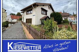 Haus kaufen in 67593 Westhofen, Bungalow mit Werkstatt & charmantes Zweifamilienhaus – vielseitige Immobilien in Westhofen